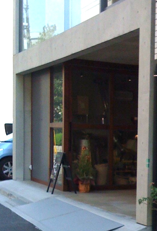 0904cafevag1 0904cafevag1